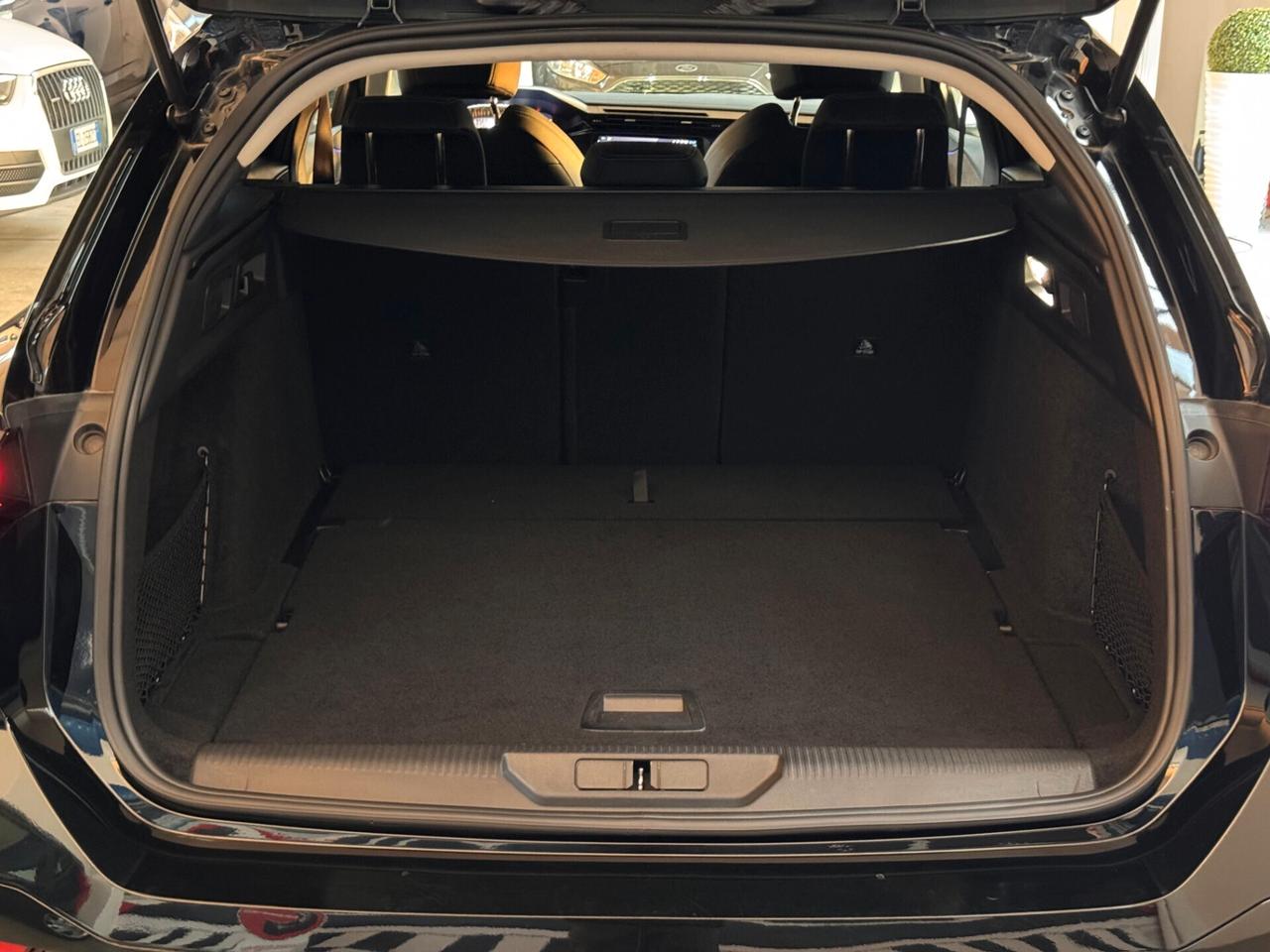 Peugeot 308 BlueHDi 130 S&S SW Allure Pack