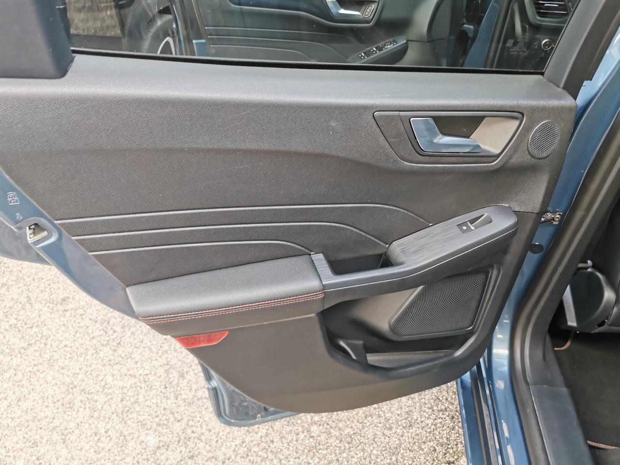 Ford Kuga 2.5 FHEV 190cv St-Line X