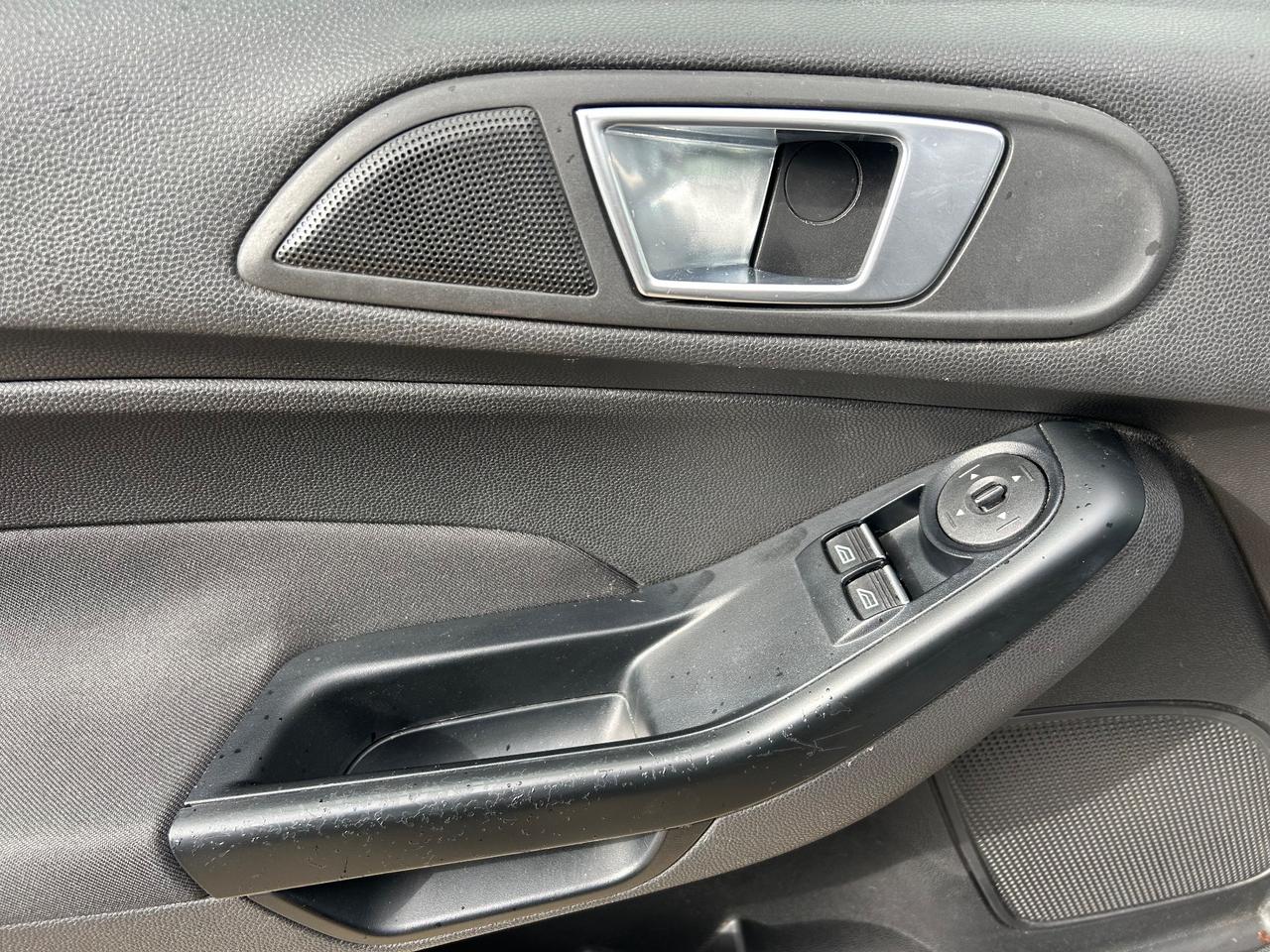 Ford Fiesta 1.5TDCi 5P ST-LINE NAVI