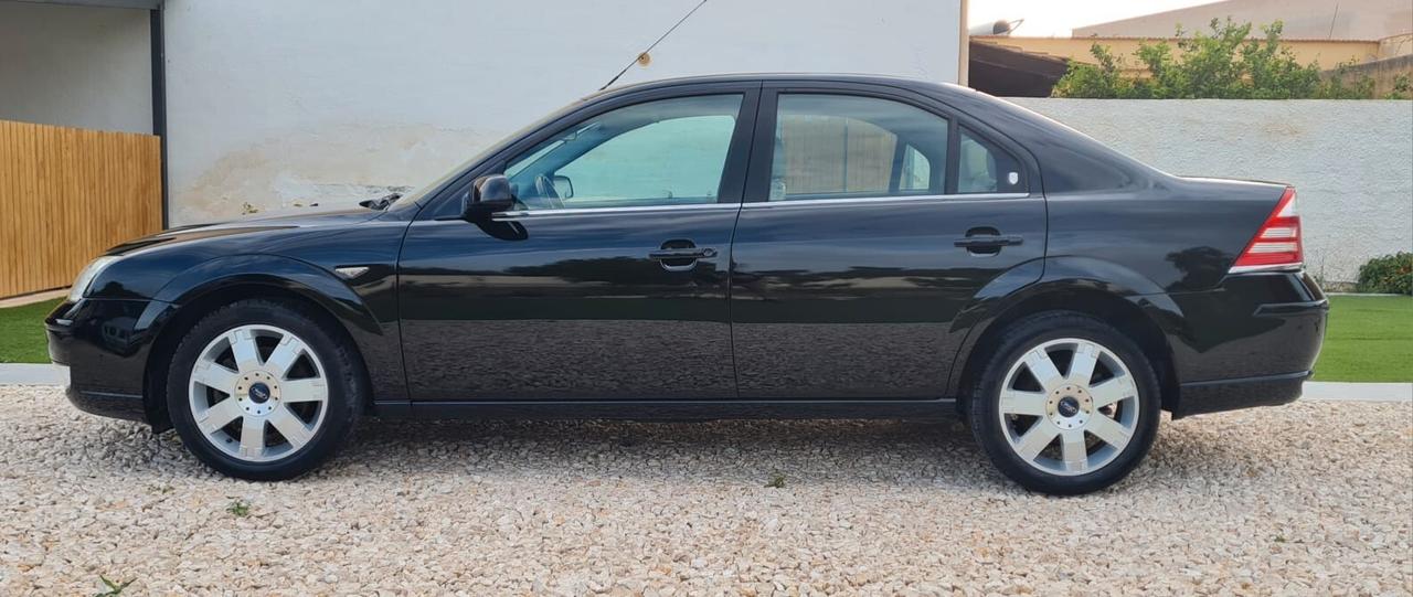 Ford Mondeo Diesel - solo 95.000 km