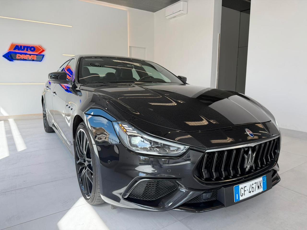 Maserati Ghibli V6 Diesel 275 CV Gransport
