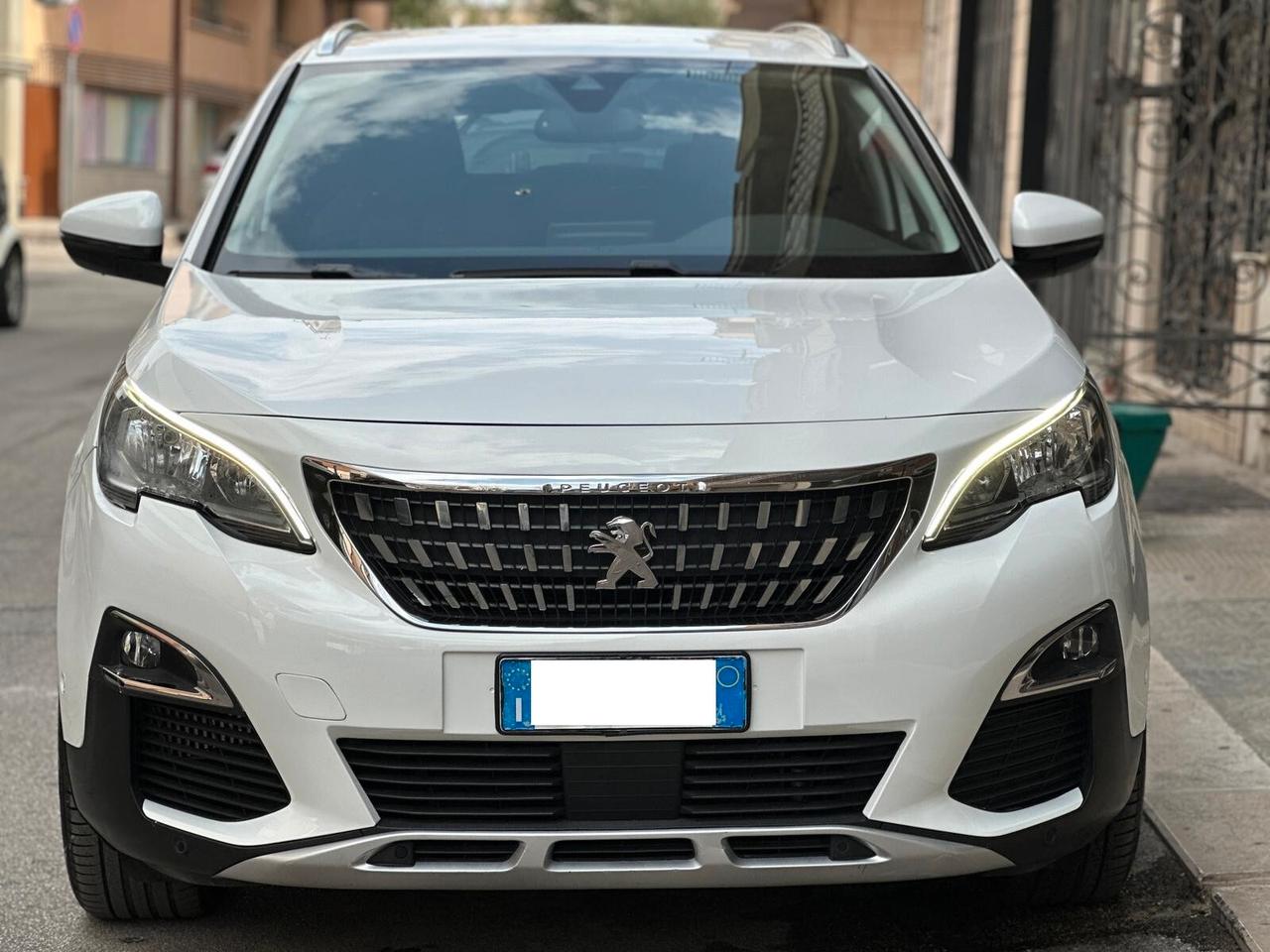 Peugeot 3008 1.6 120CV EAT6 Allure