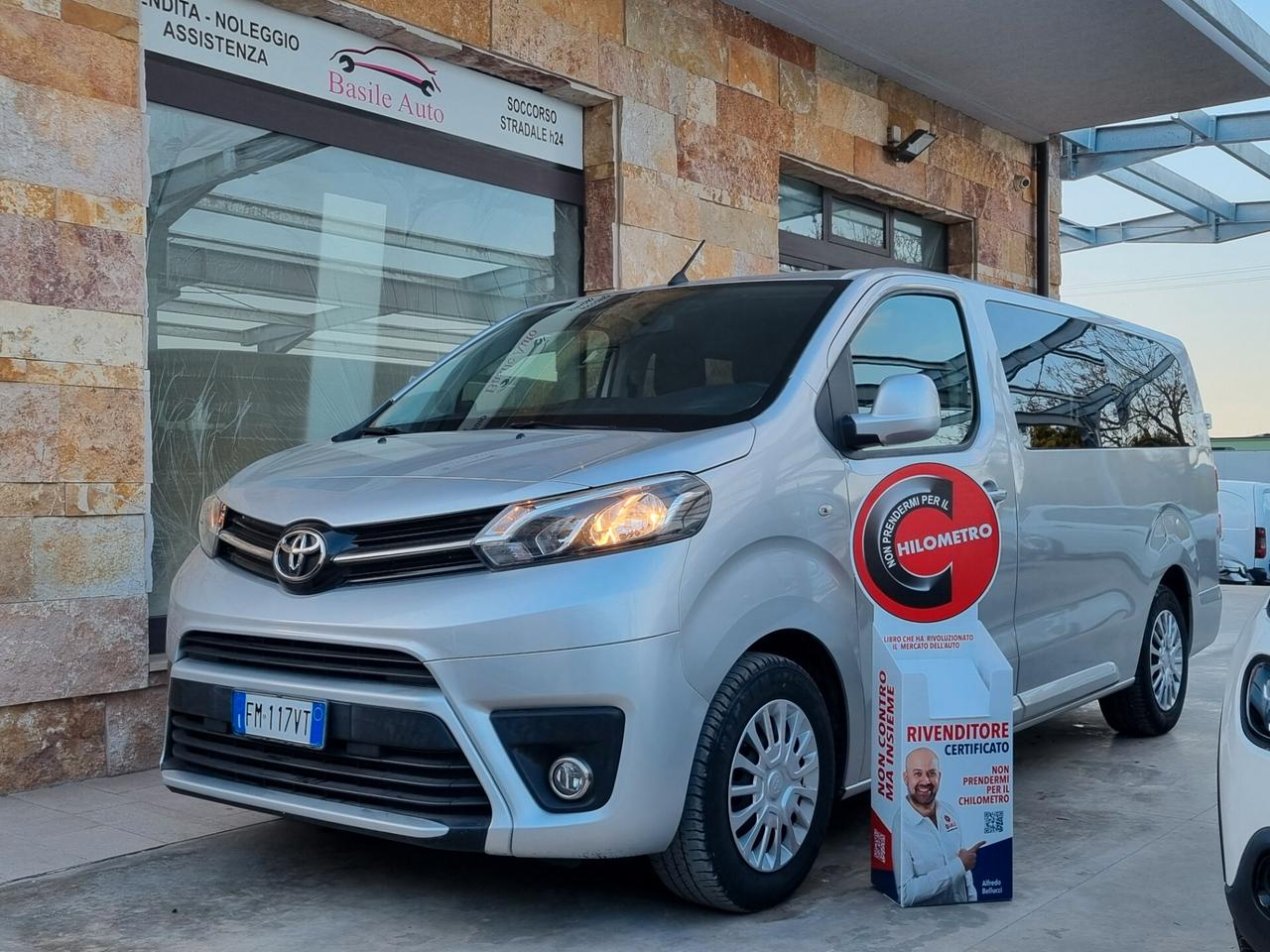 Toyota Proace Verso 1.4D STYLE disabili