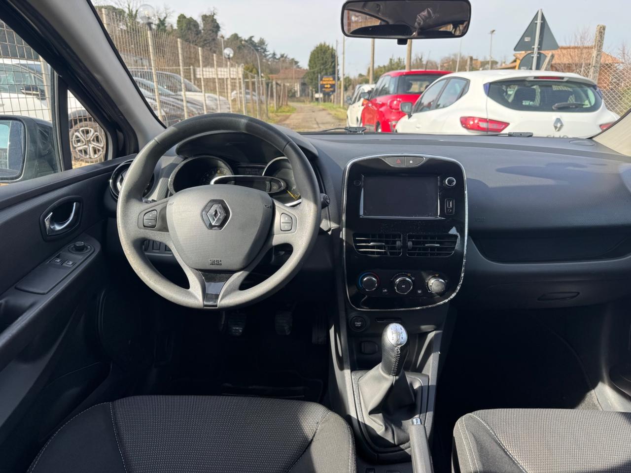 Renault Clio 1.2 75CV 5 porte Live NEOPATENTATI