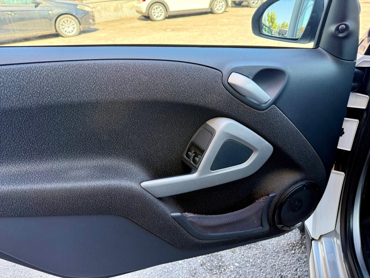 Smart ForTwo 1000 52 kW coupé passion