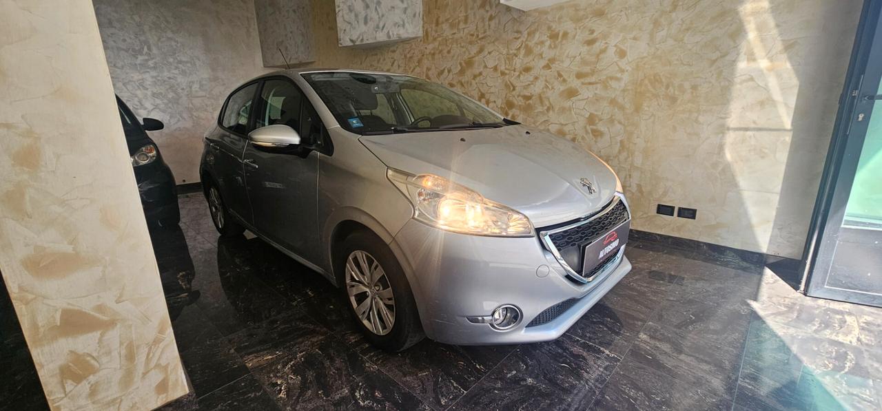 Peugeot 208 1.2 VTi 82 CV 5 porte Access