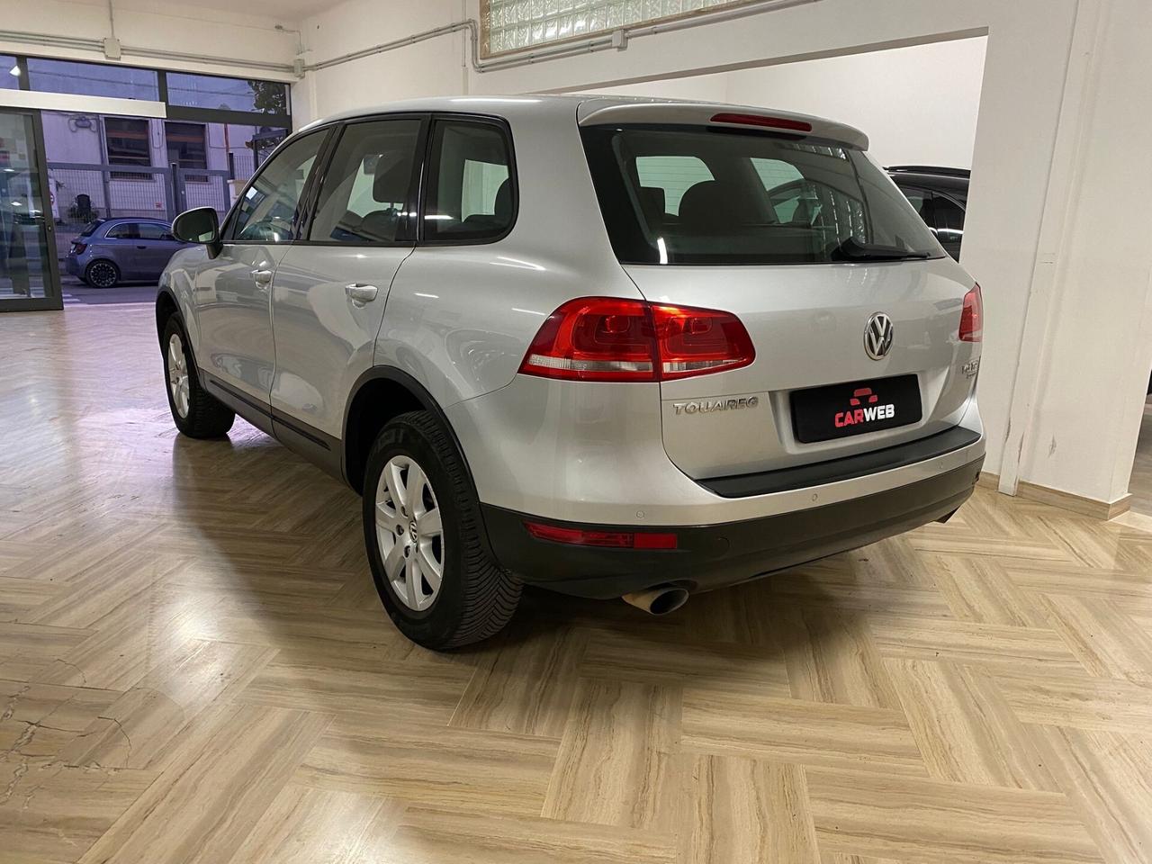 VOLKSWAGEN TOUAREG 3.0 TDI DSG 2011