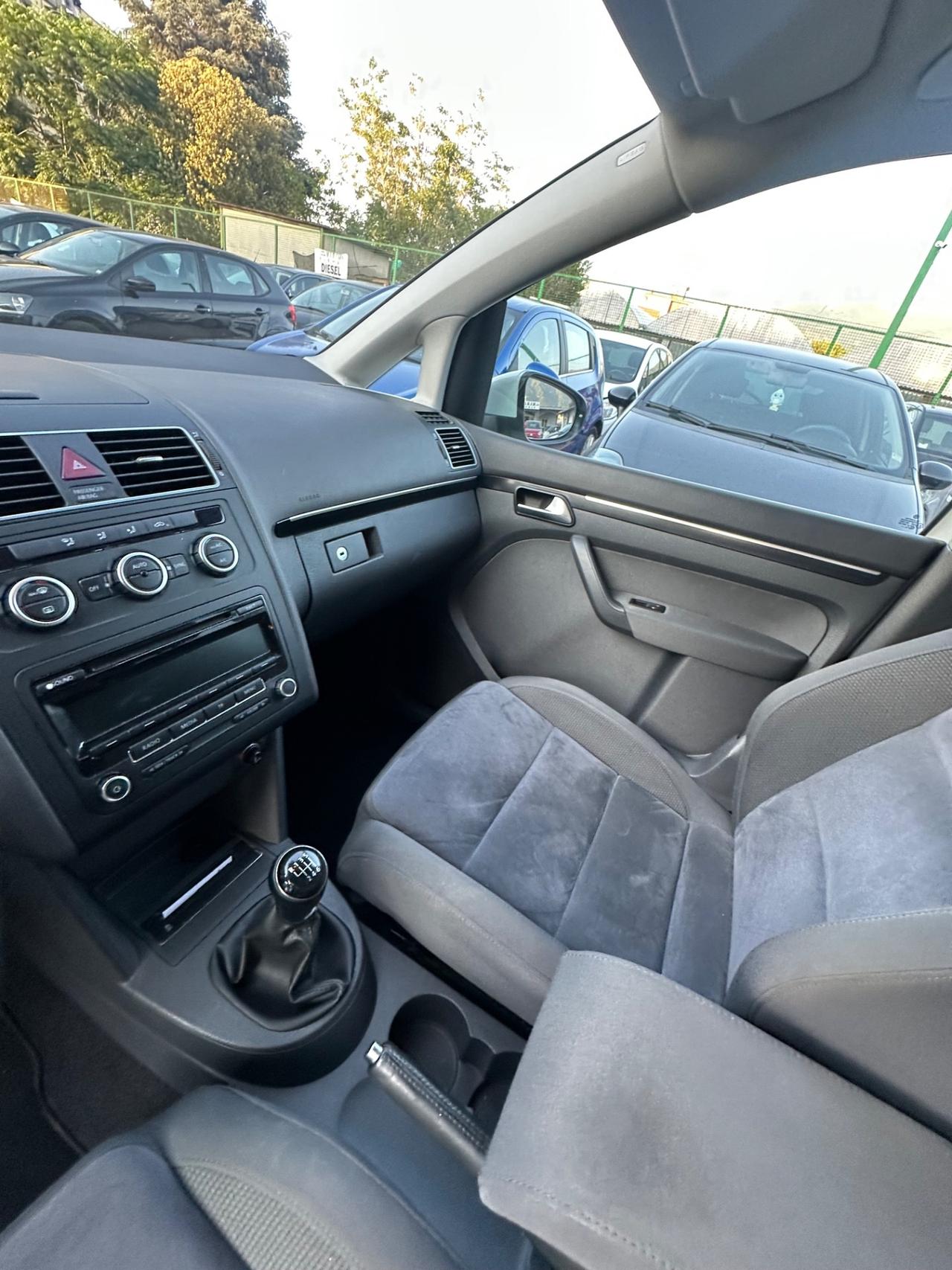 Volkswagen Touran 1.4 TSI Highline EcoFuel