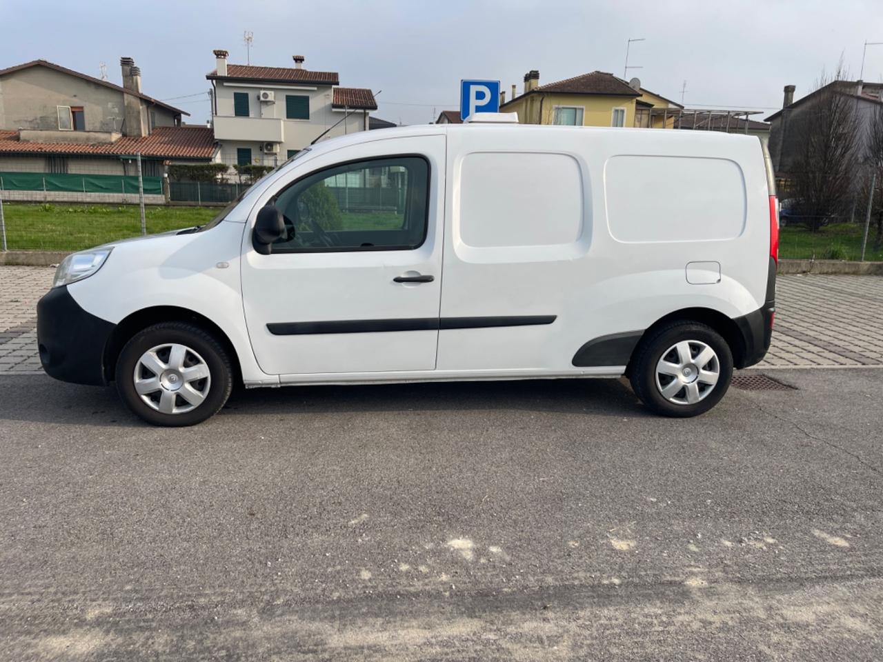 Renault Kangoo 1.5 dCi 110CV EDC 4p. Express Maxi Energy Ice