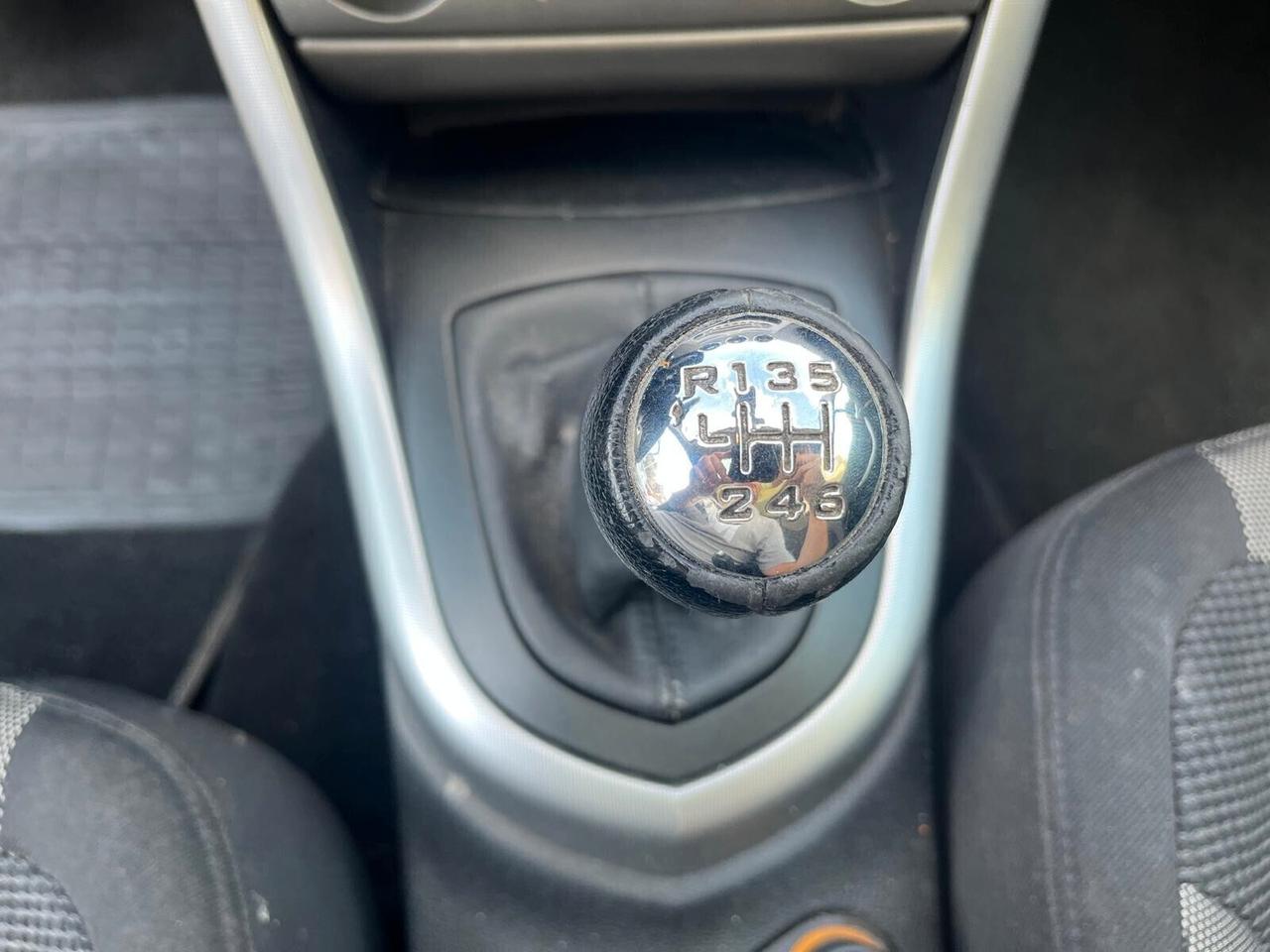 Peugeot 308 1.6 HDi 110CV 5p. Féline (6 Marce)