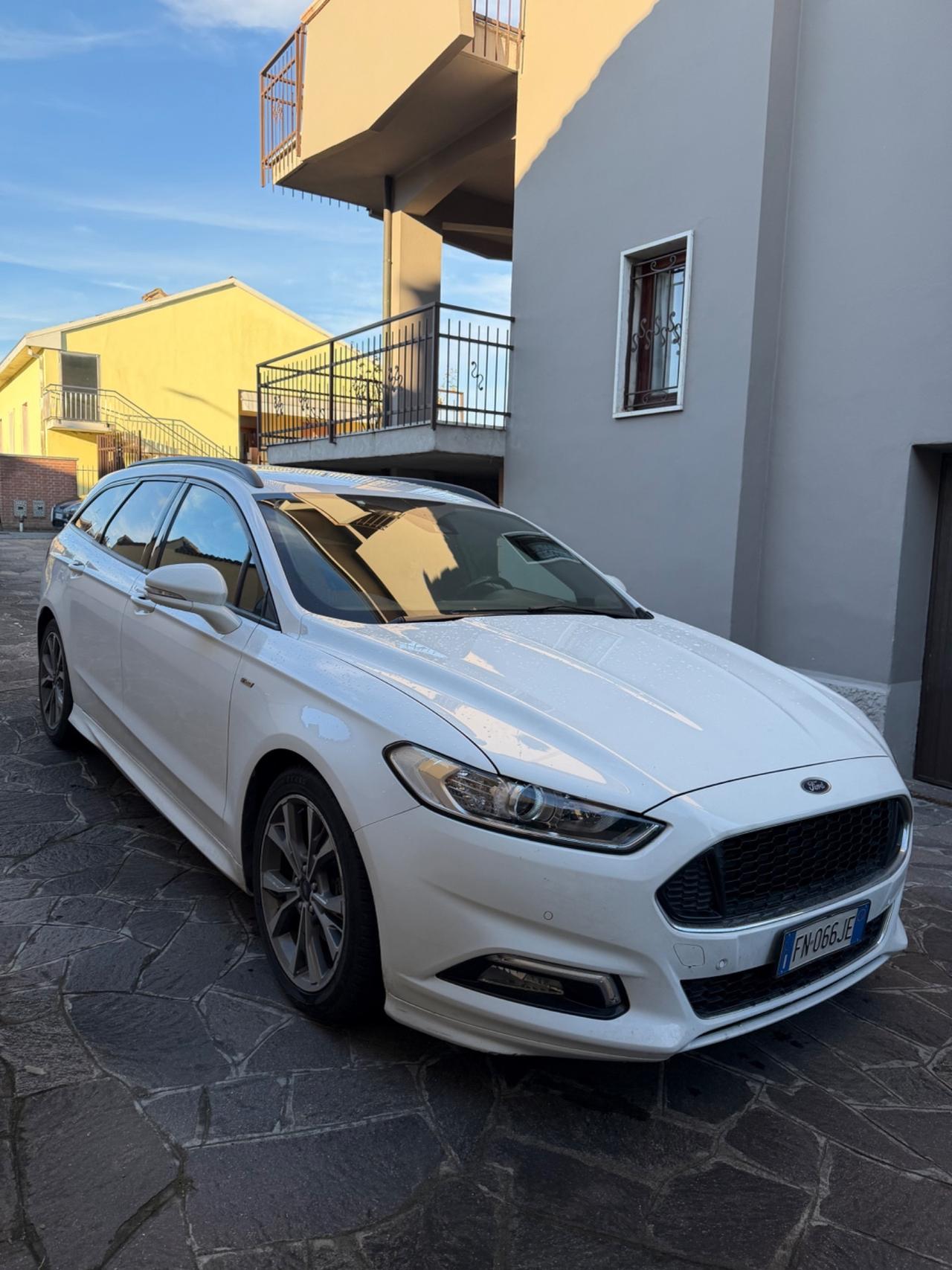 Ford Mondeo 2.0 TDCi 150 CV S&S AWD SW ST-Line Business