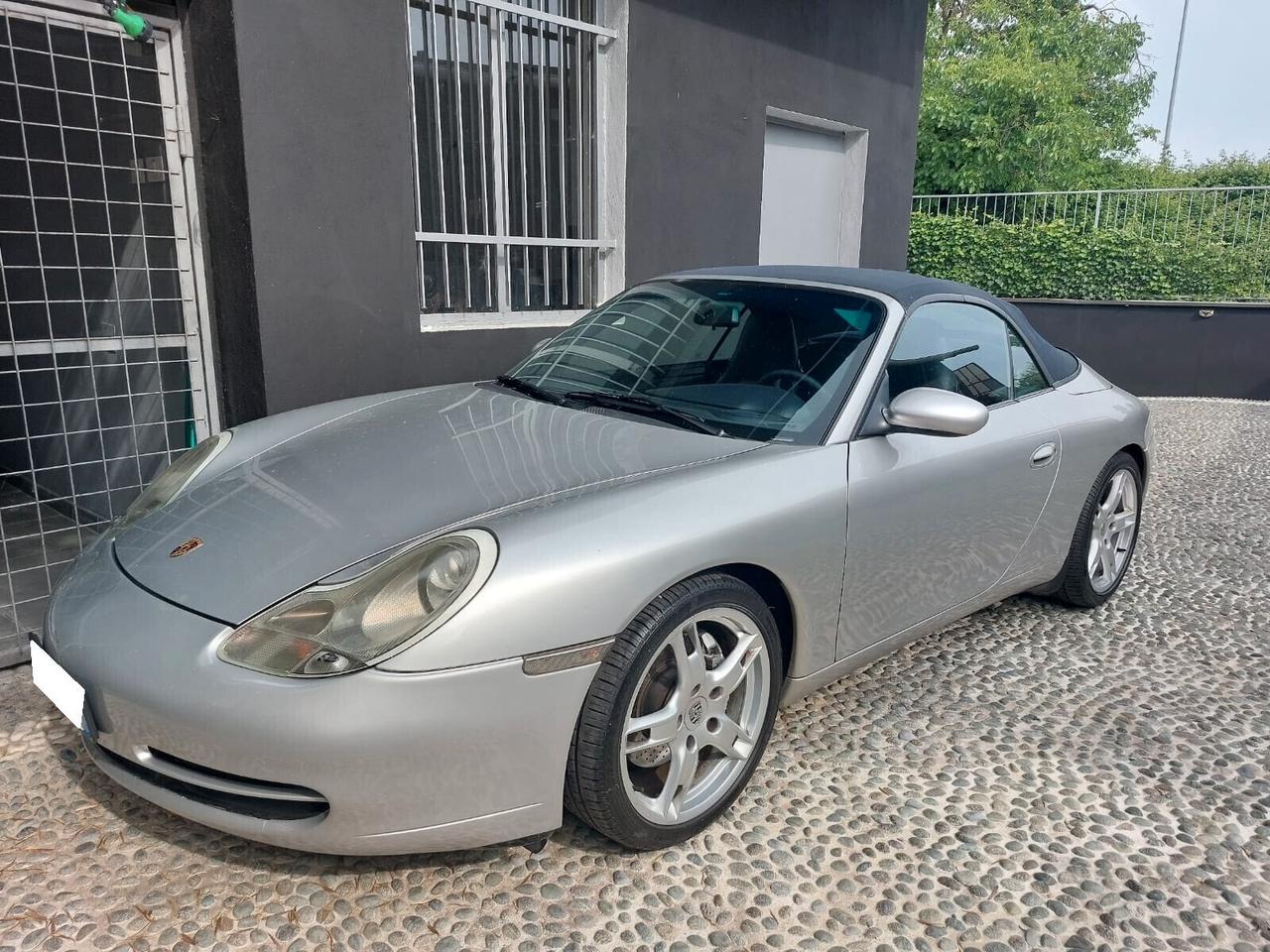 Porsche 996 CARRERA 4 3.4 300CV CABRIO- ASI- KM 2000!
