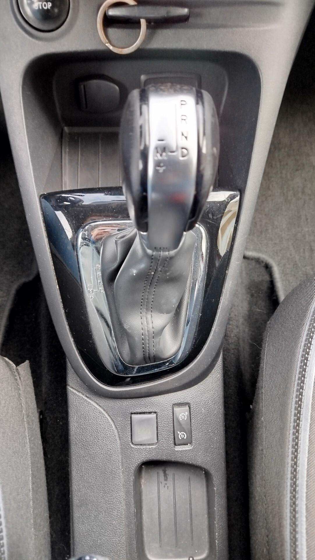 Renault Captur dCi 8V 90 CV EDC Start&Stop Energy Intens