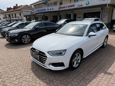 Audi A4 Avant 40 TDI quattro S tronic Business Advanced