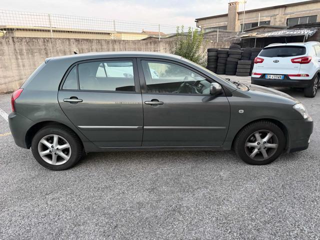 TOYOTA Corolla 2.0 16V D-4D 5p Sol senza nessun lavoro da fare