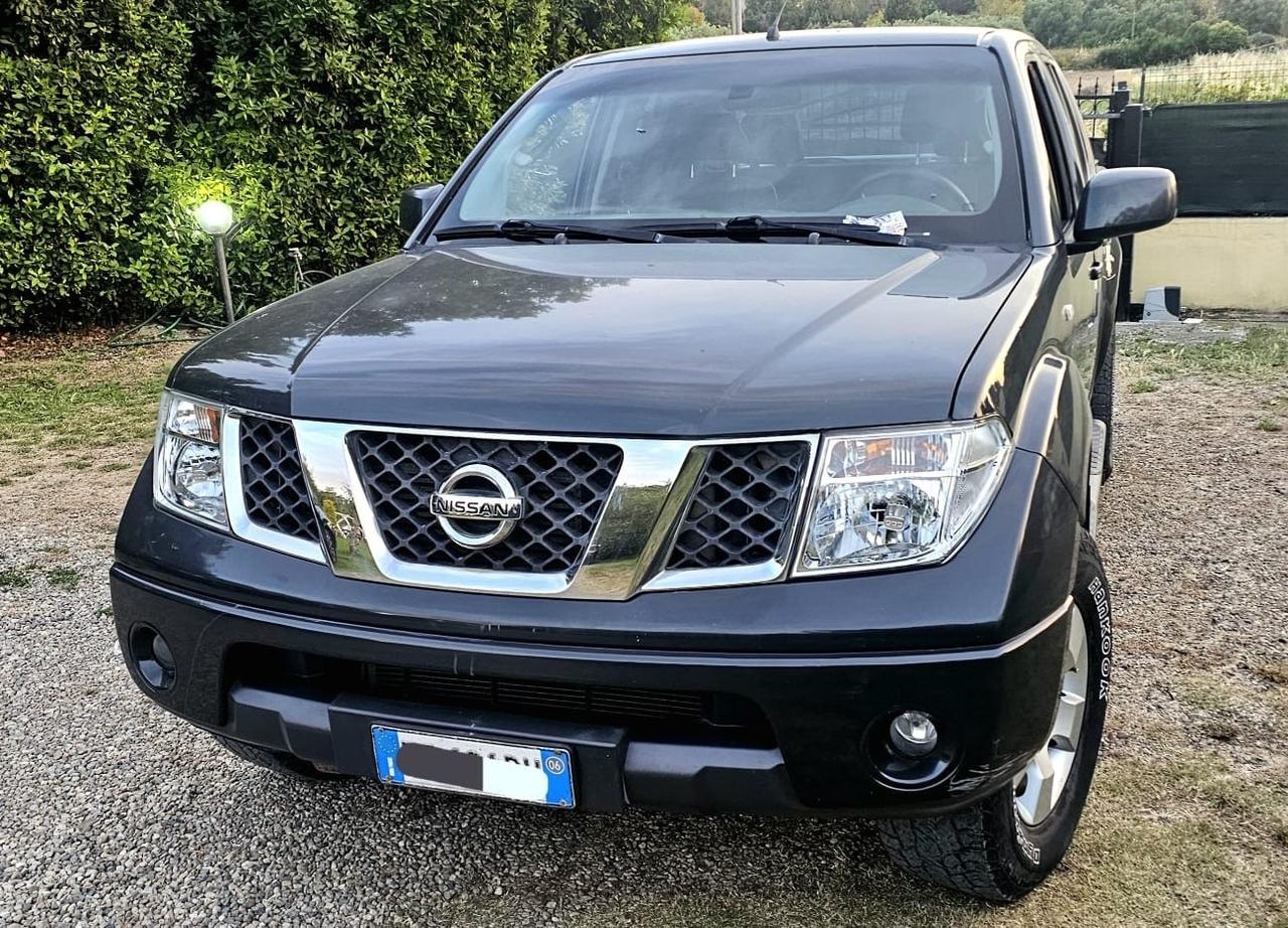 Nissan Navara 2.5 dCi 4 porte Double Cab SE