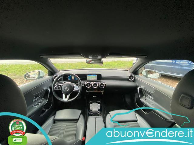 MERCEDES-BENZ A 180 Automatic Sport