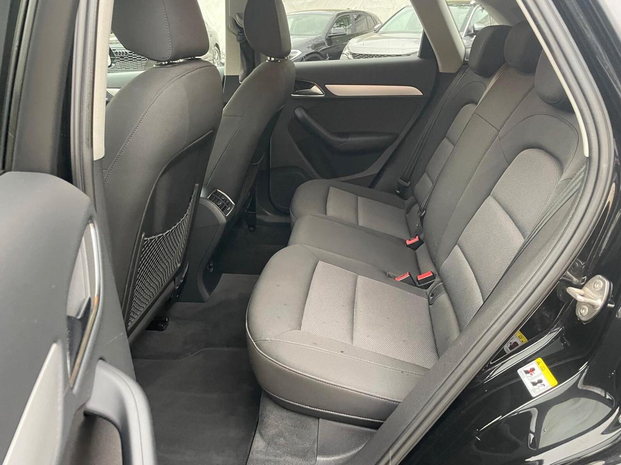 Audi Q3 2.0 TDI Business 136 cv - 2016