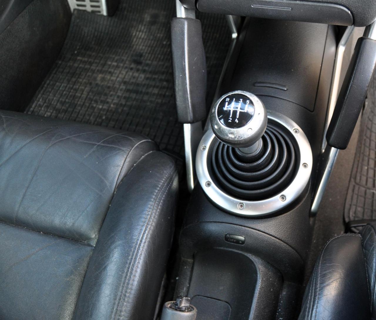 Audi TT Coupé 1.8 179 CV quattro GPL