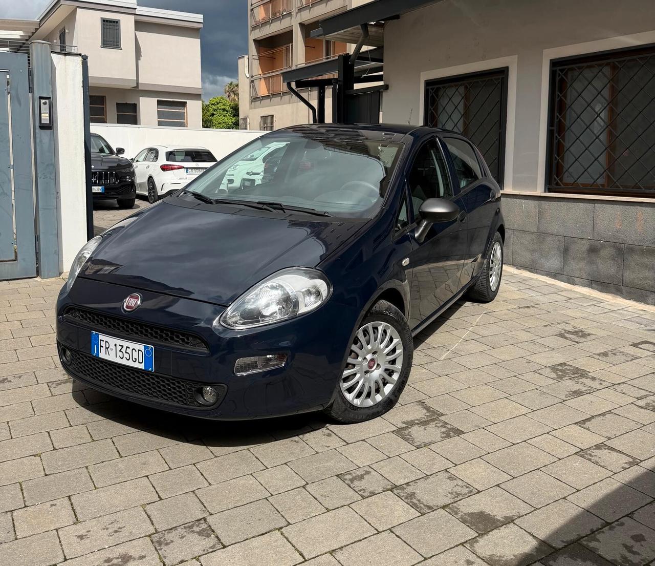 Fiat Punto 1.3 MJT II S&S 95 CV 5 porte Street