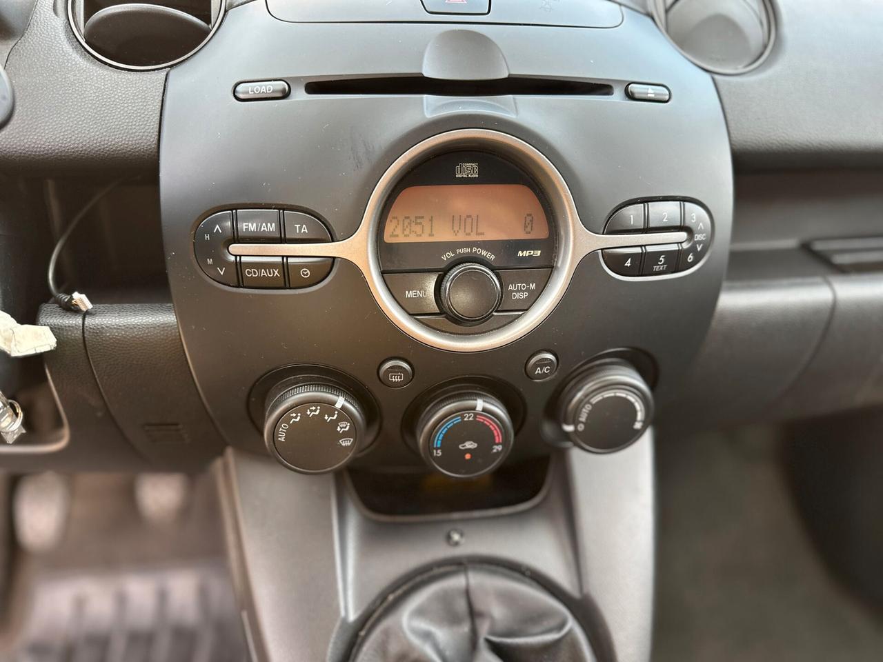 Mazda 2 Mazda2 1.3 16V 86CV 5p. Sport Gen. '09