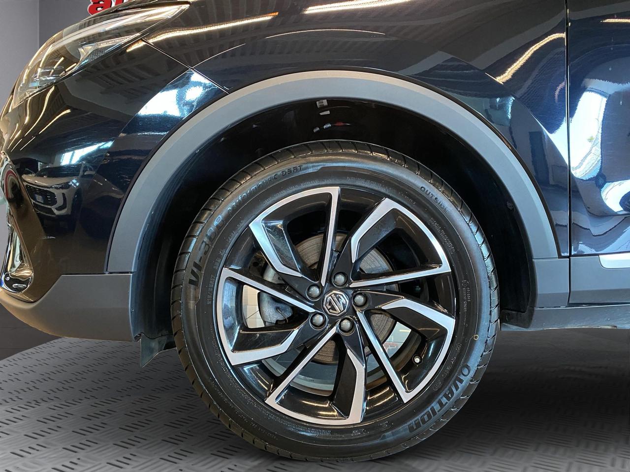 Mg ZS 1.5 Luxury
