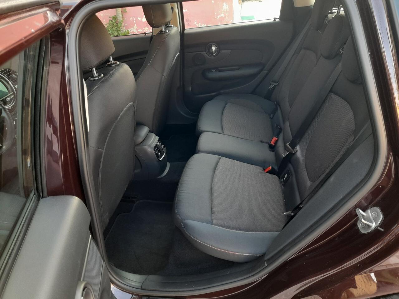 Mini One D Clubman 1.5 Business Automatica