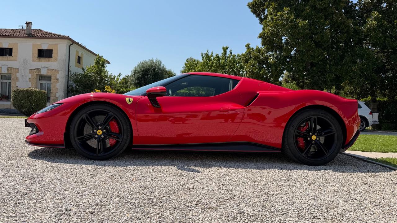 Ferrari 296 GTB