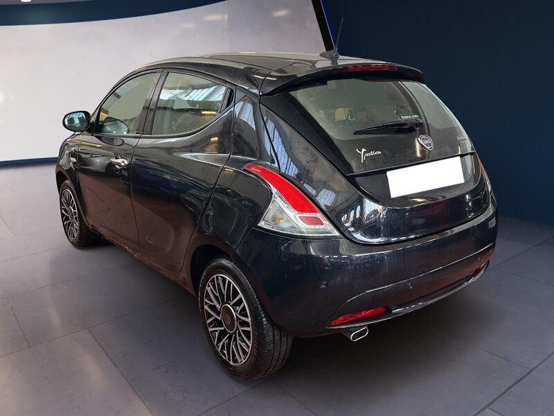 Lancia Ypsilon III 2021 1.0 firefly hybrid Gold s&s 70cv