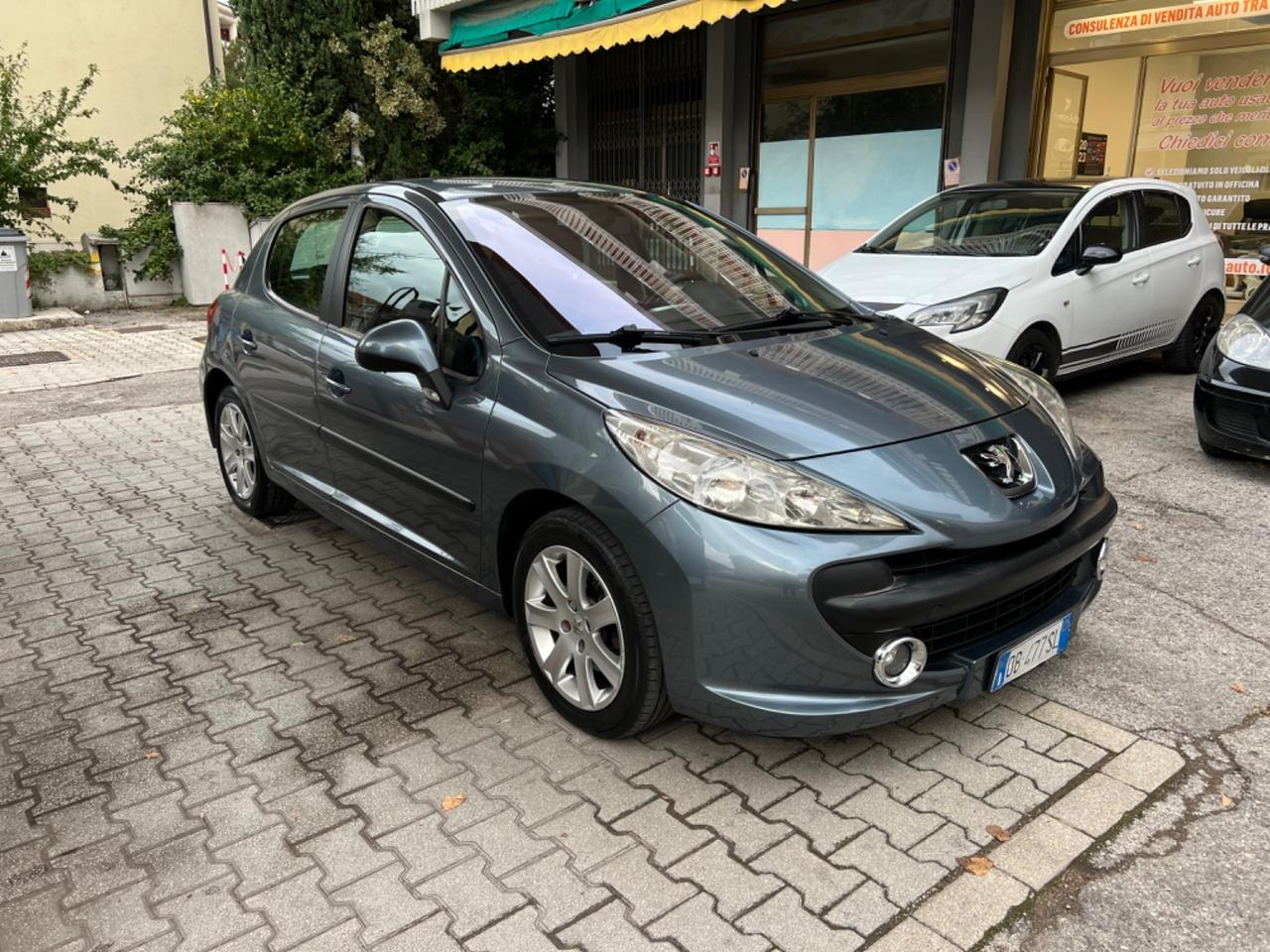 Peugeot 207 1.6 HDi 90CV 5p. XS #NEOPATENTATI