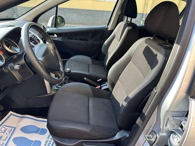 Peugeot 207 207 5p 1.4 8v Energie eco-Gpl 75cv
