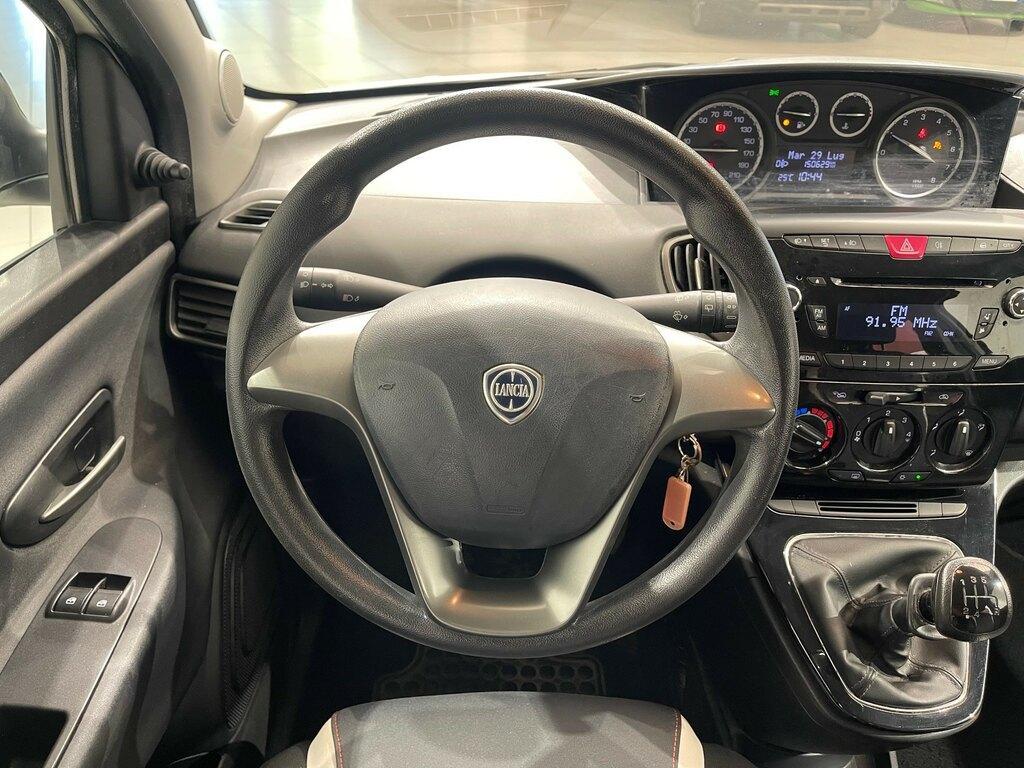 Lancia Ypsilon 1.2 8v Elefantino 69cv my14