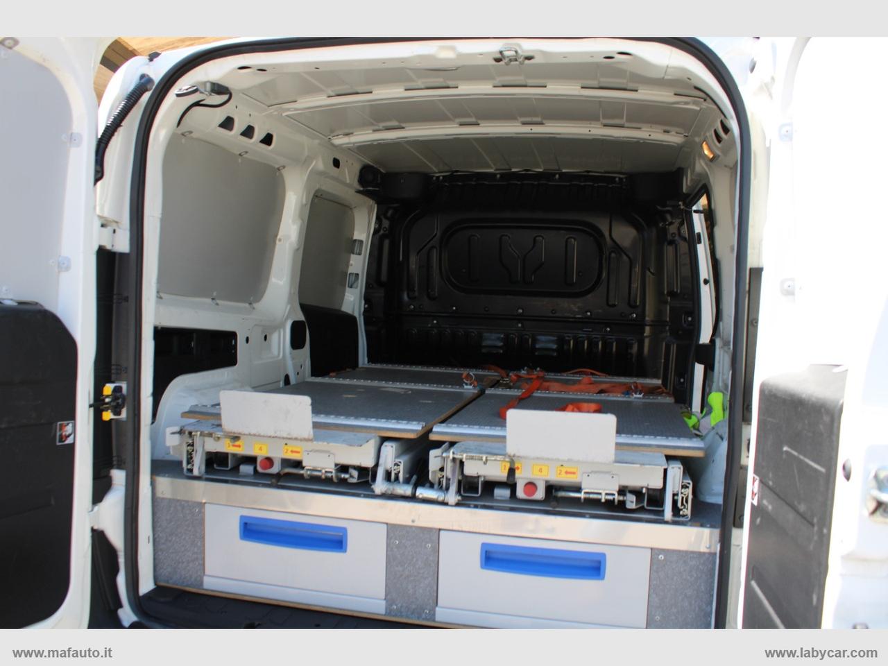 Doblò 1.6MJT 105 PL-TN Cargo Maxi Lam.SX