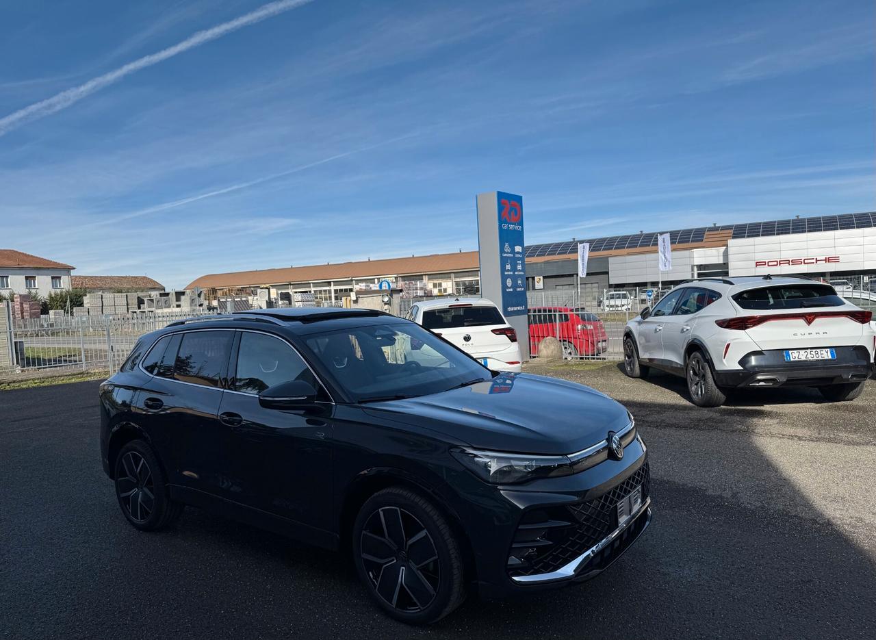 Volkswagen Tiguan 1.5 etsi R-Line Plus 150cv dsg /KM0/NO VINCOLI