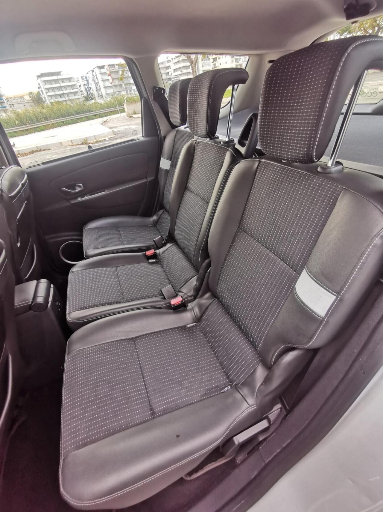 Renault Scenic Scénic 1.9 dCi 130CV Dynamique 7POSTI