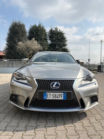 Lexus IS Hybrid FSport
