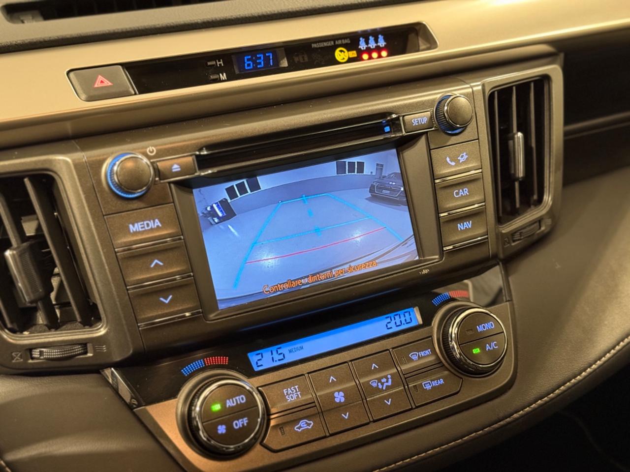 Toyota RAV 4 RAV4 2.0 D-4D Active