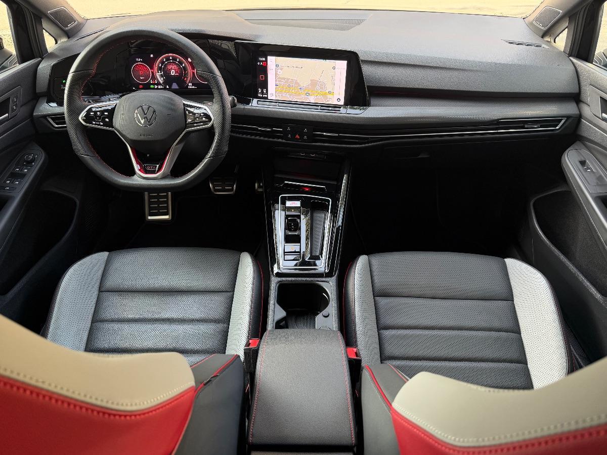 Volkswagen Golf 8 GTI 2.0 TSI 245 CV