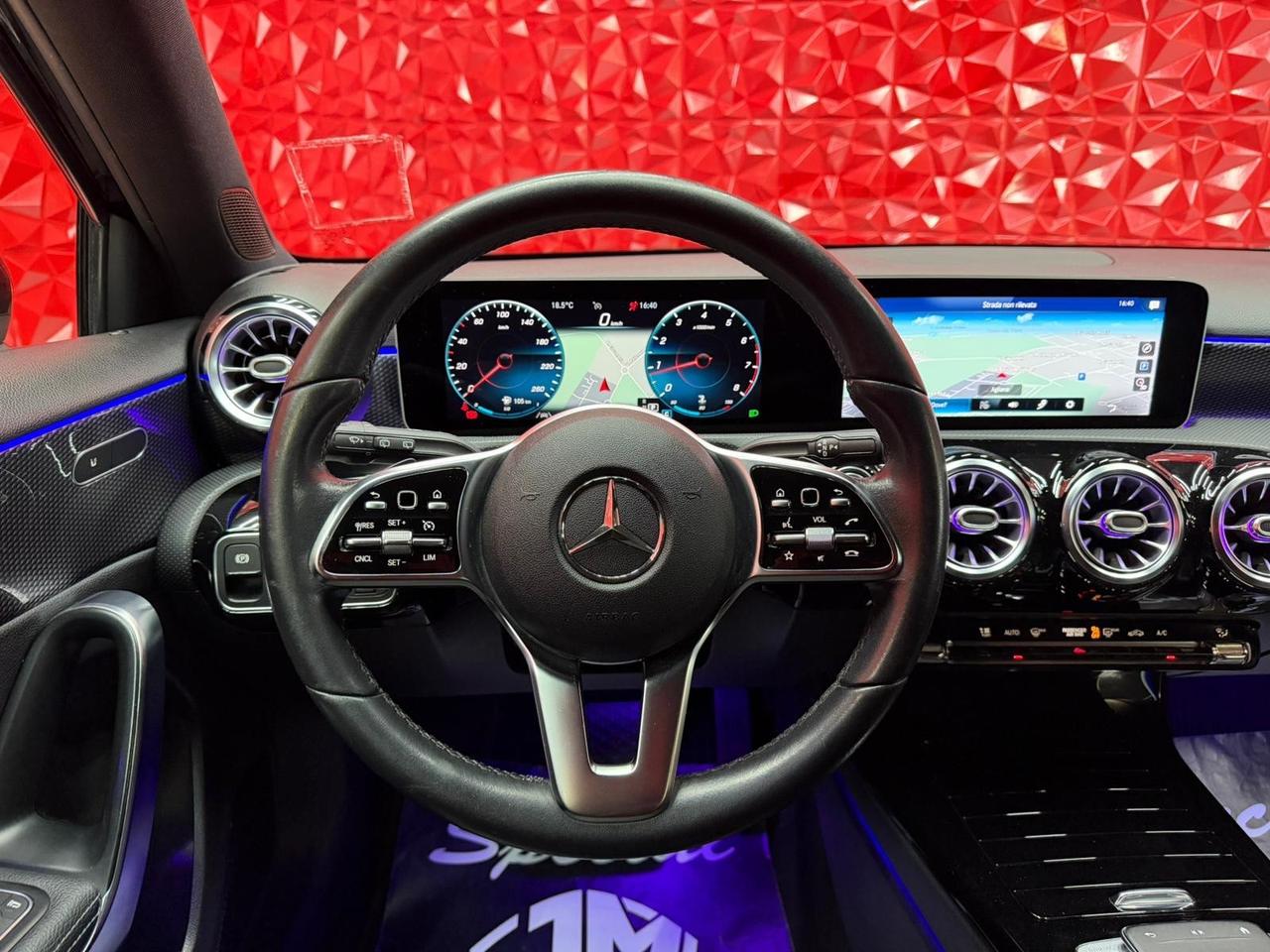 Mercedes-benz A 180 Automatic Premium OK NEOPATENTATI