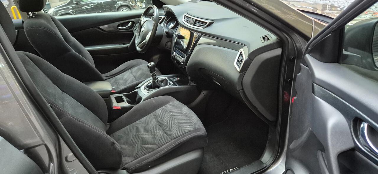 Nissan X-Trail 1.6 dCi Tekna - 7 POSTI