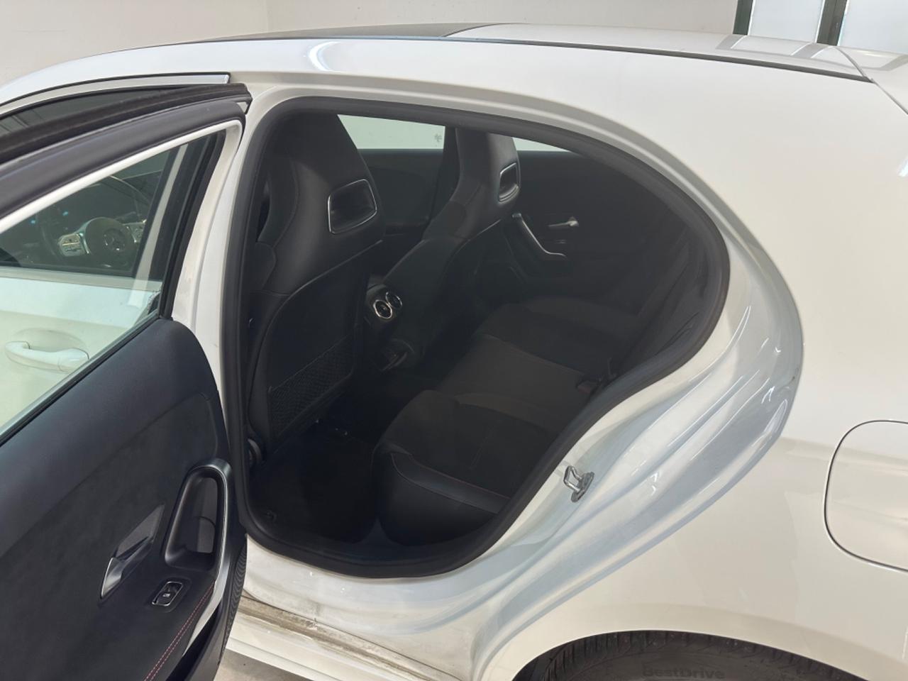 Mercedes-benz A 220 d Automatic Premium