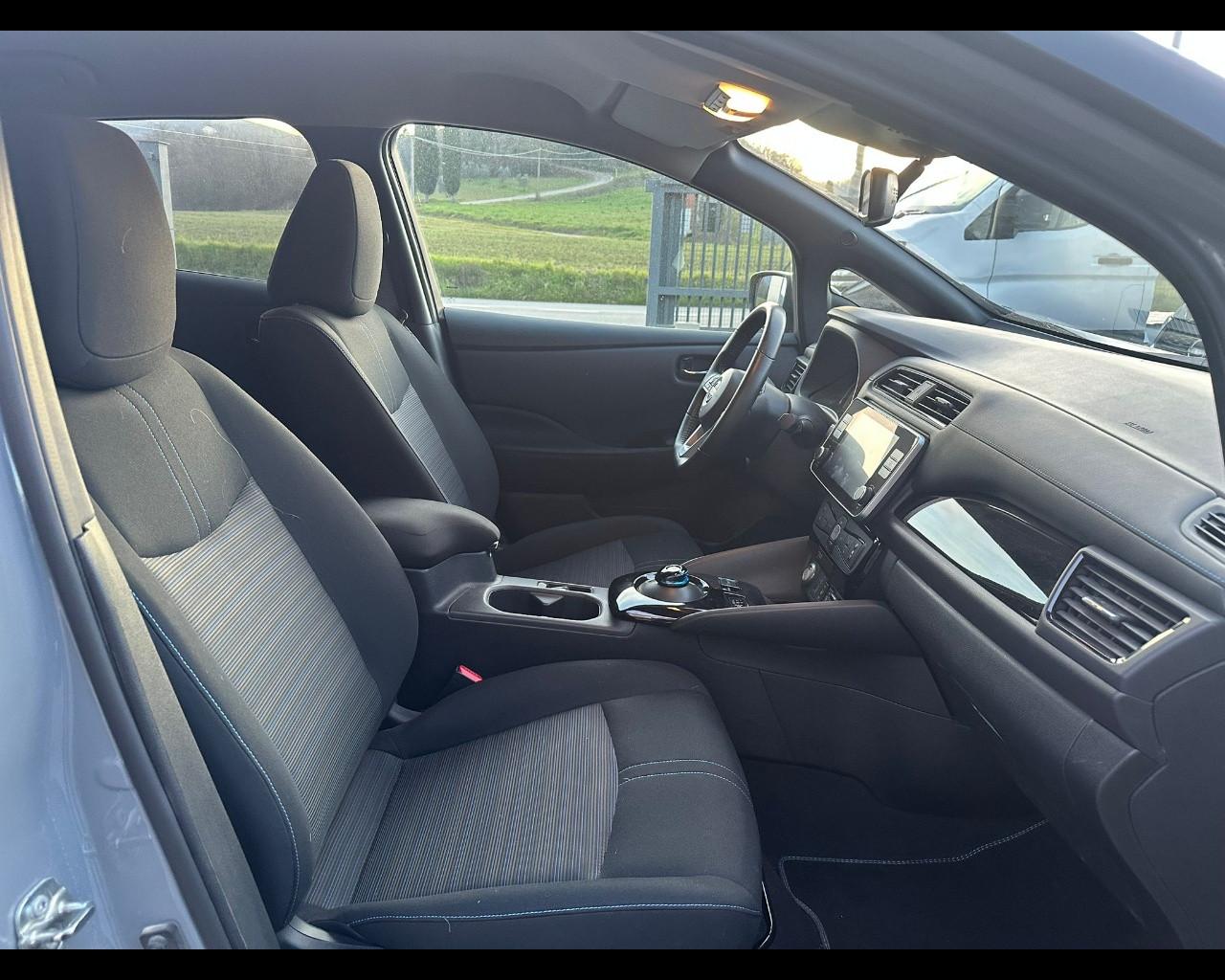 NISSAN Leaf 40kWh N-Connecta 150cv