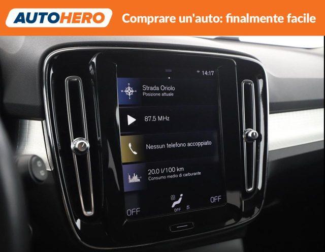 VOLVO XC40 D4 AWD Geartronic Momentum