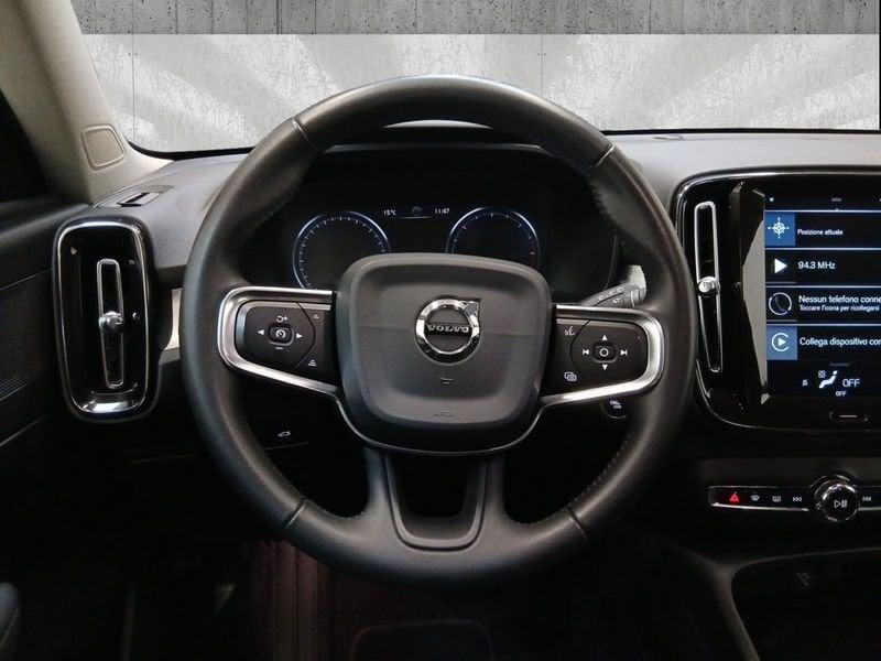 Volvo XC40 2.0 d3 Momentum awd geartronic my20