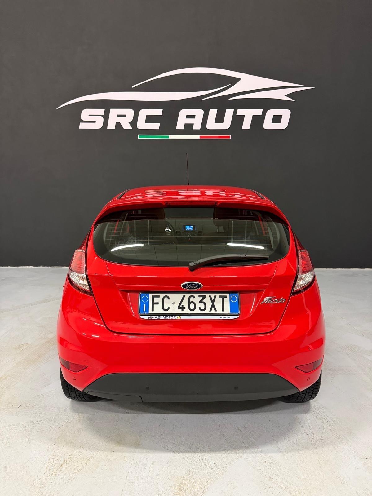 Ford Fiesta 1.4 5 porte Bz.- GPL Black & White Edition