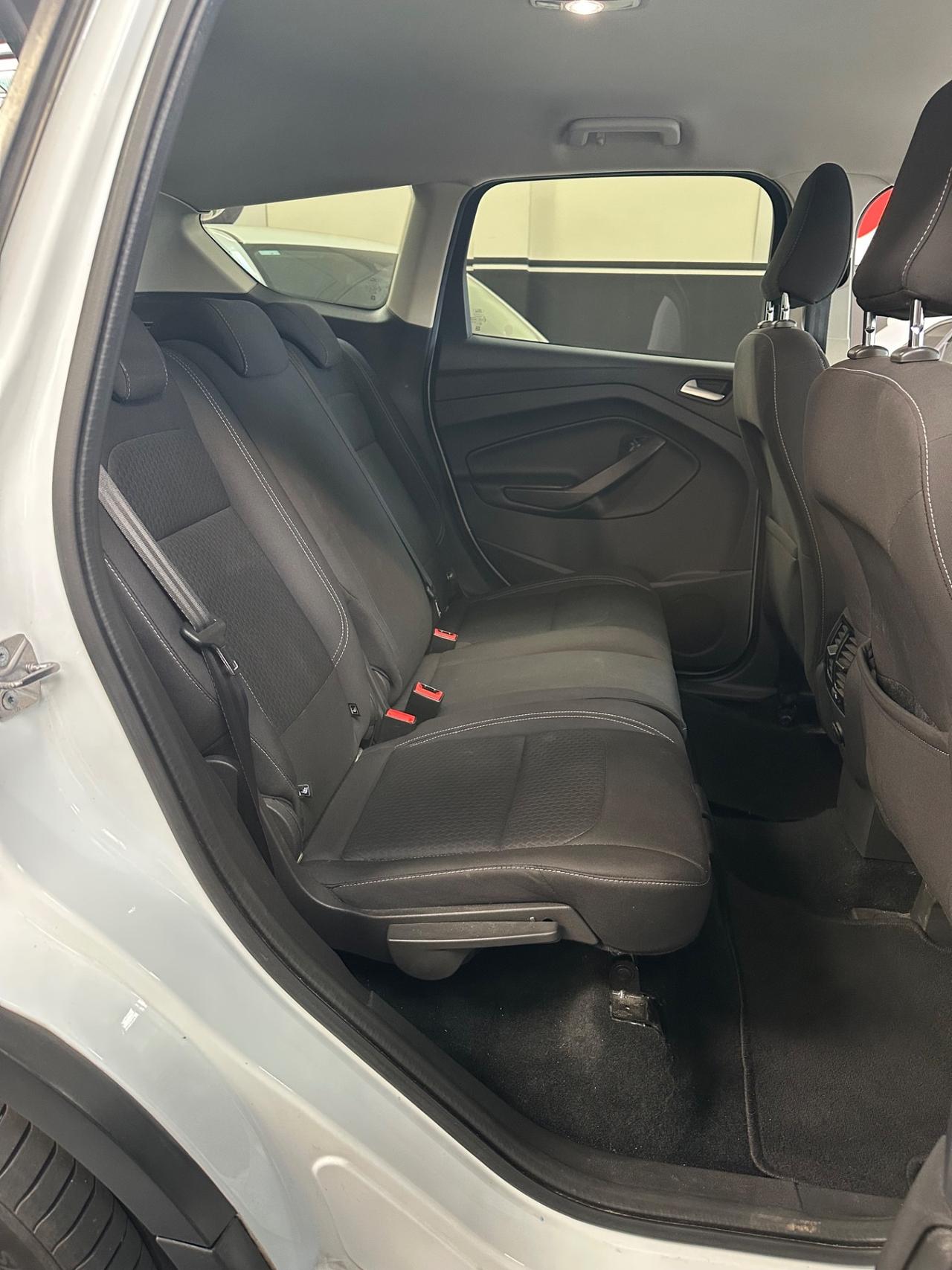 Ford Kuga 1.5 EcoBoost 120 CV S&S 2WD Titanium