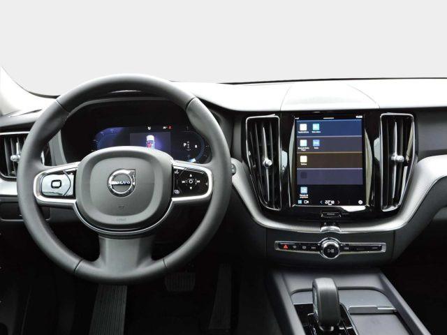 VOLVO XC60 B4 AWD PLUS DARK AUTOMATICA KM0