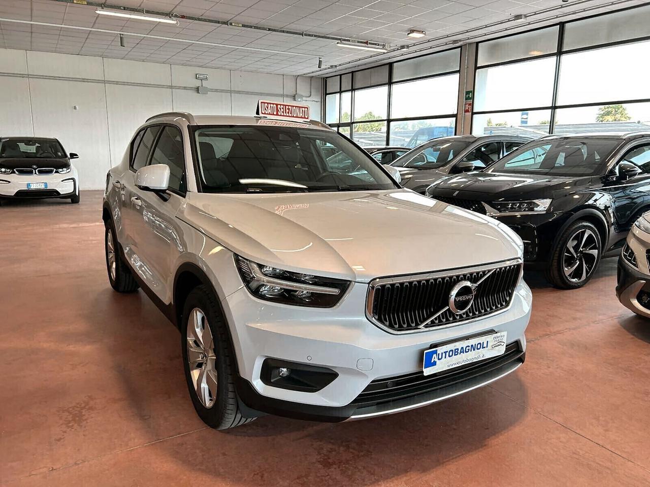 Volvo XC40 MOMENTUM PRO D3 Geartronic