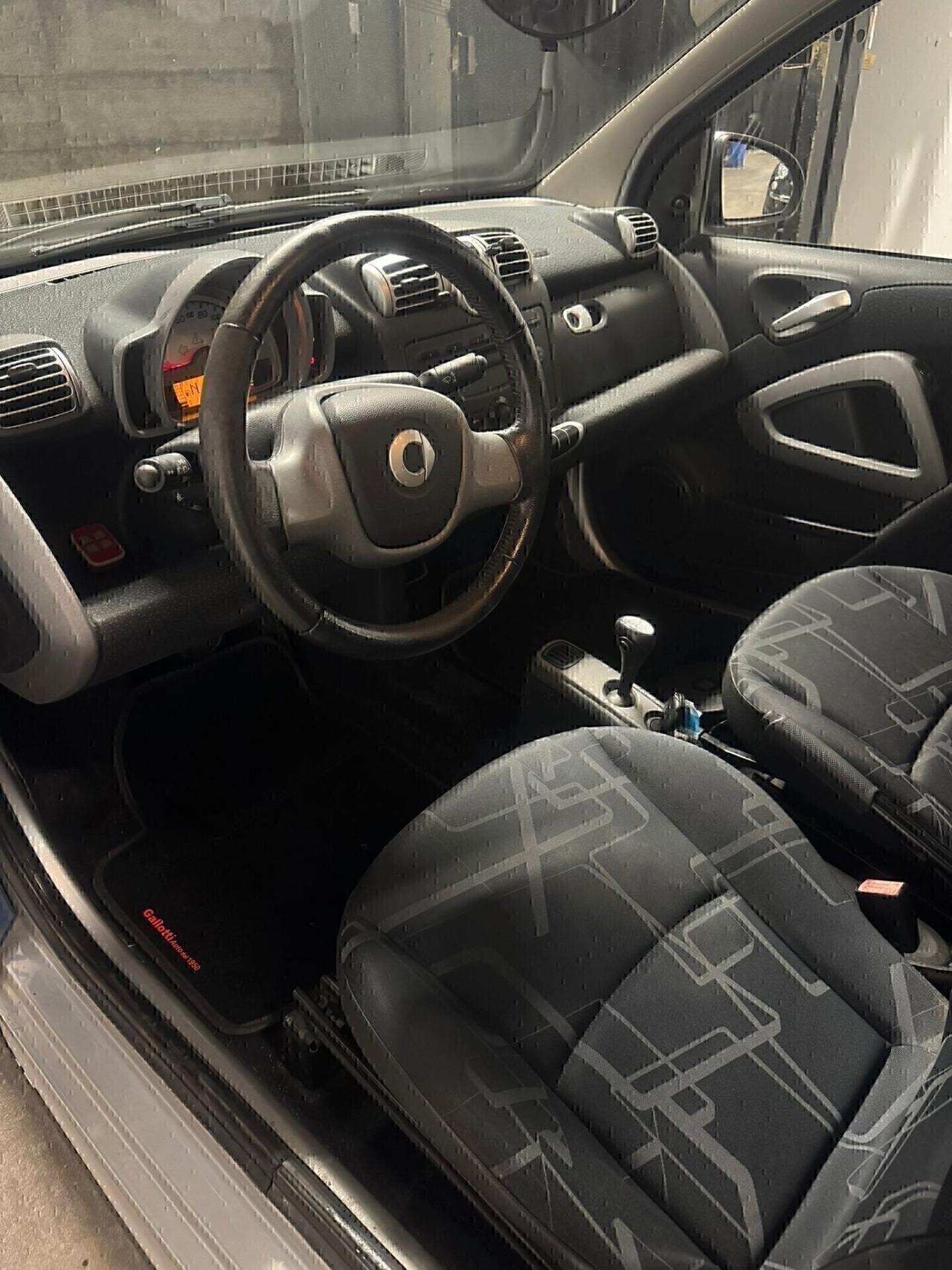 Smart ForTwo 1000 52 kW coupé pure - 2008 MOTORE RICONDIZIONATO CON SERVOSTERZO