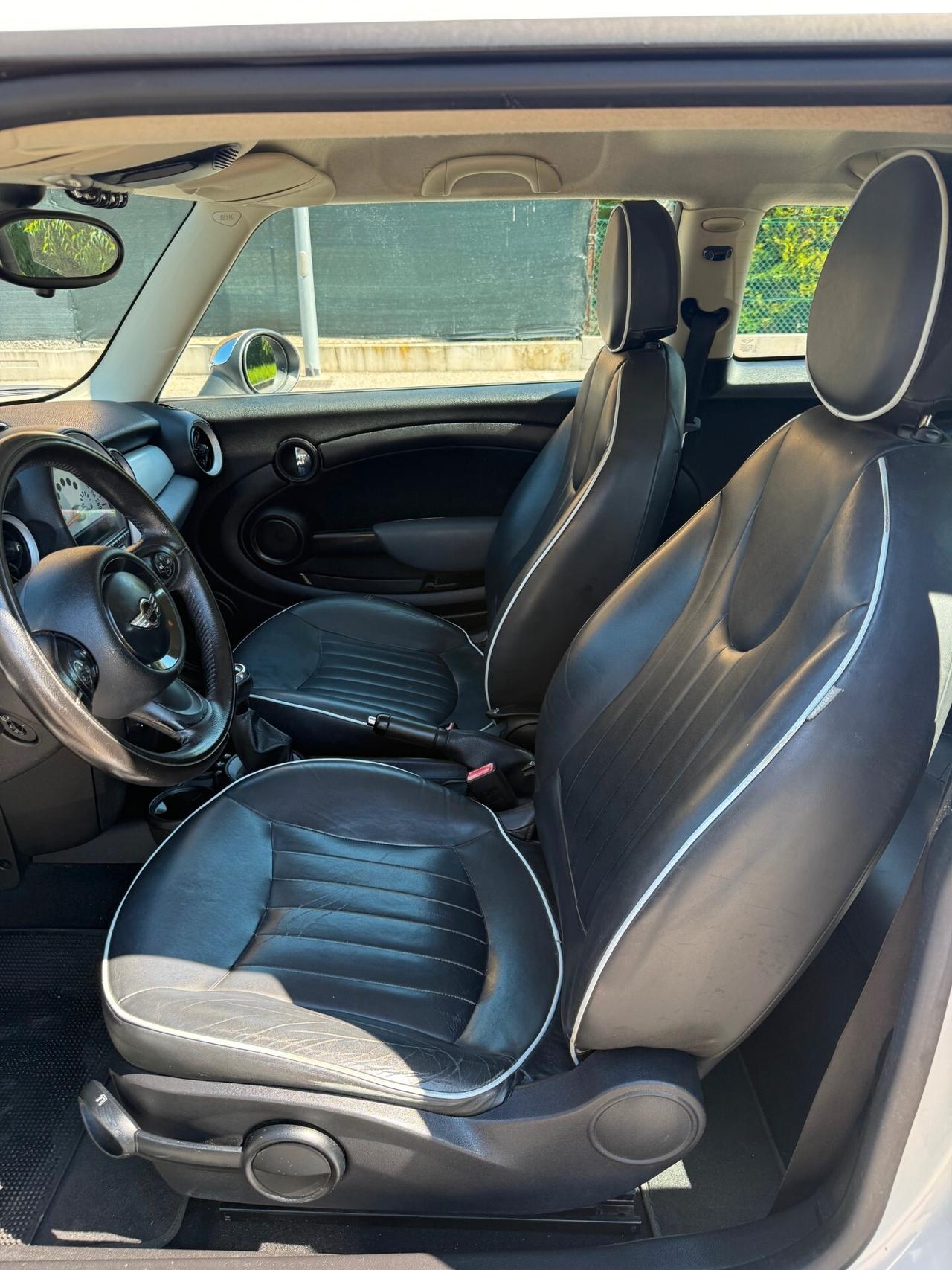 MINI Cooper 1.6 - 12 MESI DI GARANZIA -